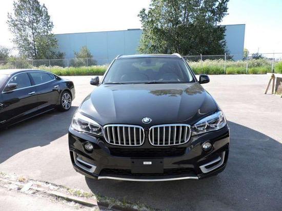 2017款宝马X5港口特惠 大量现车低价批发