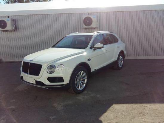 全新进口添越宾利4.0T柴油V8发动机优惠