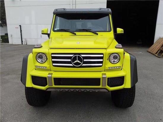 2017款奔驰G5004×4 内饰也走豪华路线