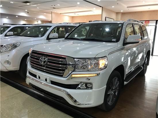 18丰田酷路泽4000现车火热销售汽车资讯