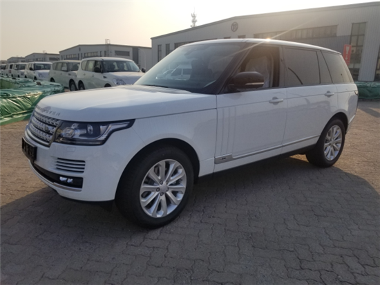 2017款路虎揽胜行政柴油版全国普及热销