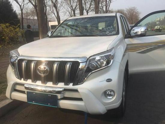 17款丰田霸道2700 中东现车价格最超值