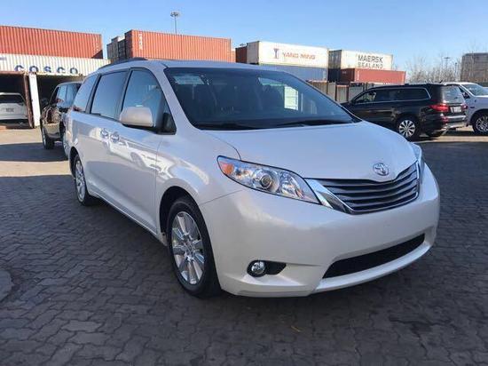 2017款 塞纳 3.5 两驱 XLE 7座 加版