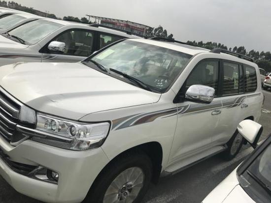 2017款丰田酷路泽4000GXR配置统一解析