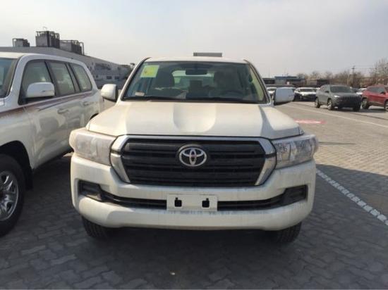 17款丰田酷路泽4000 五座越野报价56.5万