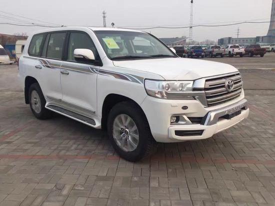 丰田酷路泽4000丐版改装顶配配置多少钱