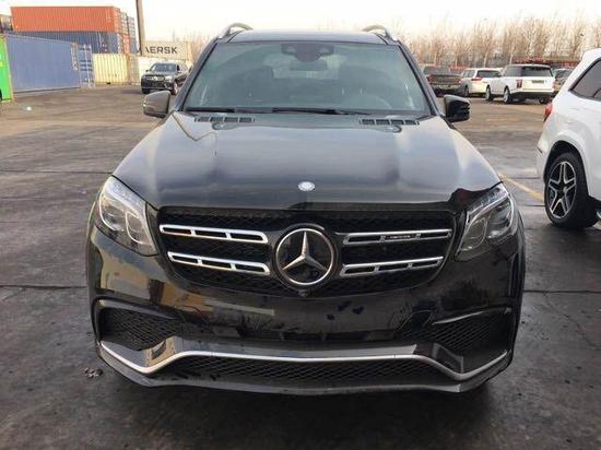 18款奔驰GLS63近期降28万引领时尚前沿