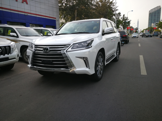 2017款雷克萨斯570  钜惠不停价格跌破天