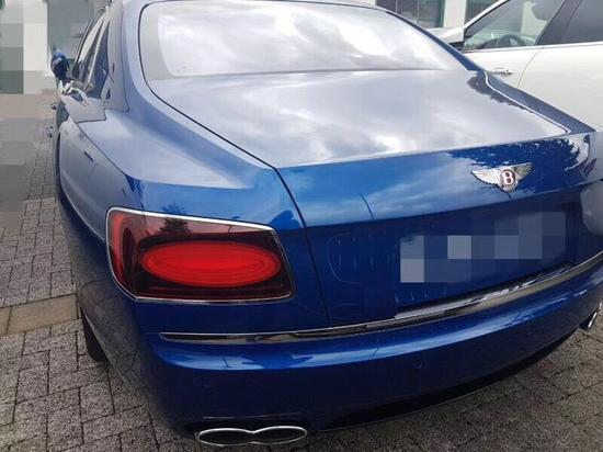 原装宾利飞驰V8S现车抵港不断息优惠中