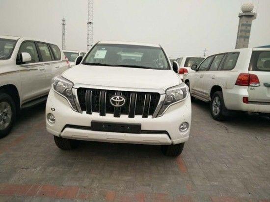 丰田霸道2700现车特卖 最新价到店优惠