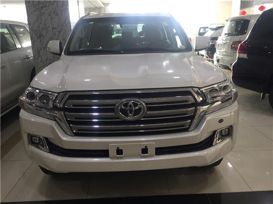 2018款丰田兰德酷路泽4000促销活动中