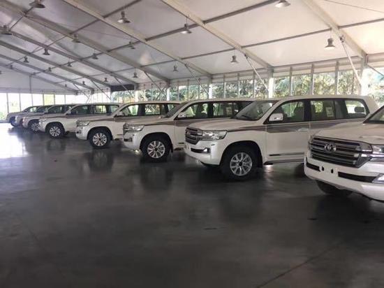 17款丰田酷路泽4000 中东十辆限时特价
