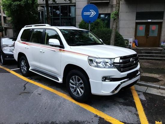 丰田酷路泽4000优惠促销 中东陆巡惠不尽