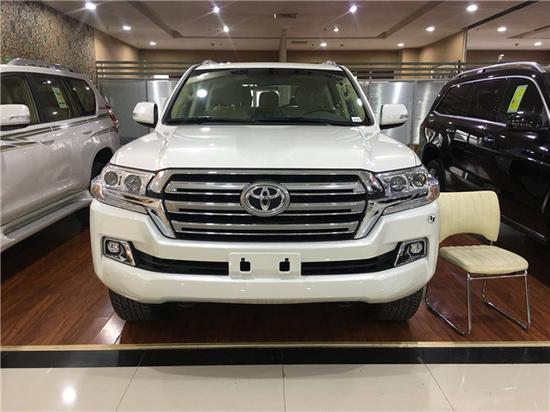 丰田酷路泽4000中东版经典越野全时四驱