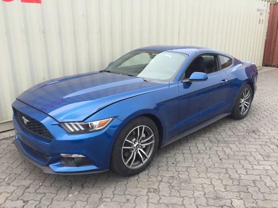 2017款福特野马动力强 进口超跑野性十足