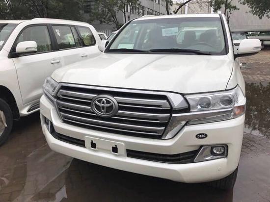 17款丰田酷路泽4000气泵越野优惠不封顶