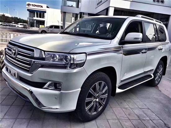 2017款丰田兰德酷路泽4600中东版优惠