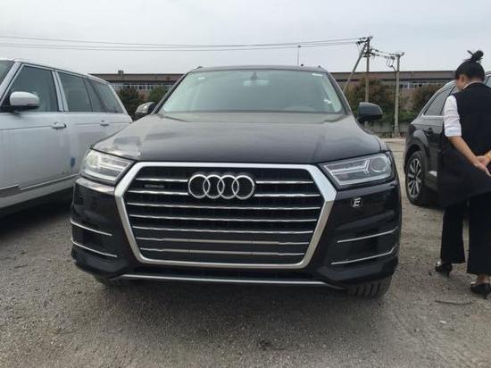 奥迪Q7现车全面解析良心报价越野十足