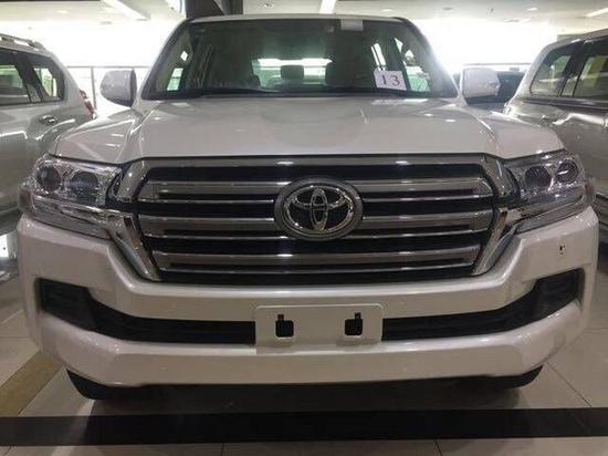 17款中东酷路泽4000丐版酷路泽物美价优