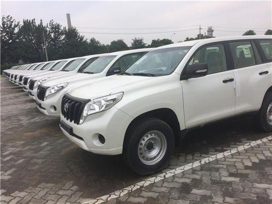 2017款丰田霸道2700中东版现车经济实惠