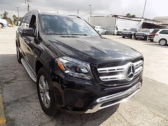 17款奔驰GLS450优惠 爆款低价免费送装饰