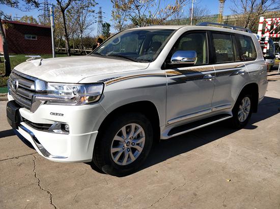 17款丰田酷路泽4000强悍豪华SUV巨幅降价