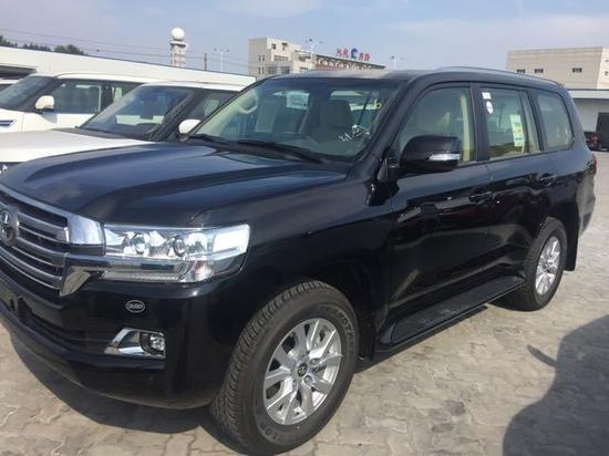 17款丰田酷路泽5700低配现车暴跌7座特惠