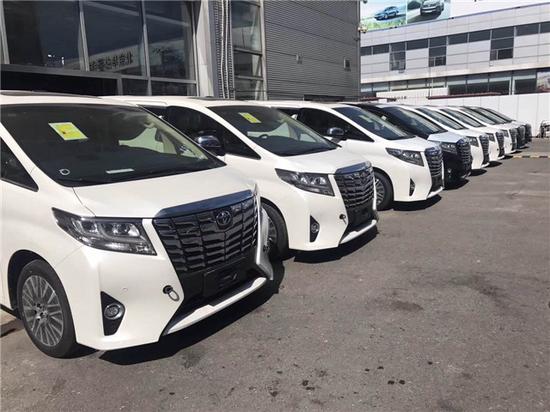 18款丰田埃尔法优惠现车全国加价最少