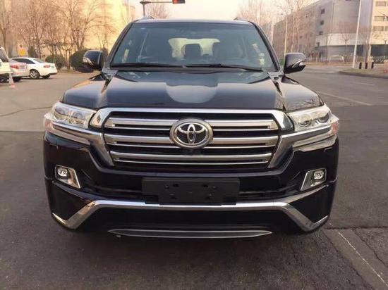 17款丰田酷路泽4600 奢华陆续高贵豪车