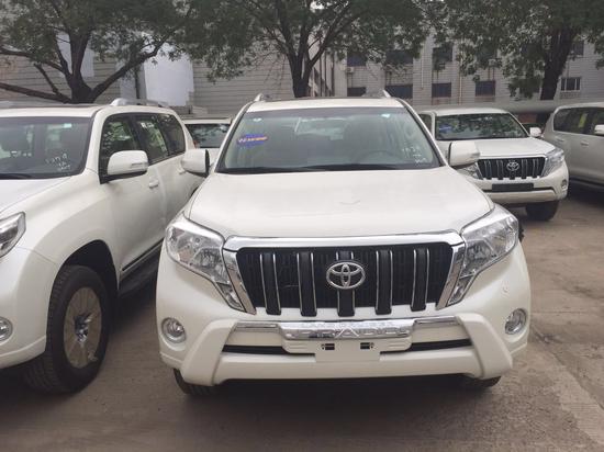 18款丰田普拉多2700新性能解析展位现车