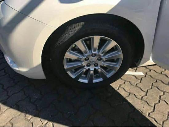 17款丰田塞纳3.5L两驱/四驱优惠巨献价