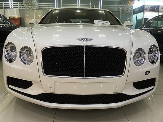 2018新款宾利飞驰V8S庄重绅士 气度不凡