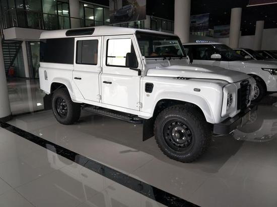 路虎卫士110报价经典硬派越野挑战极限