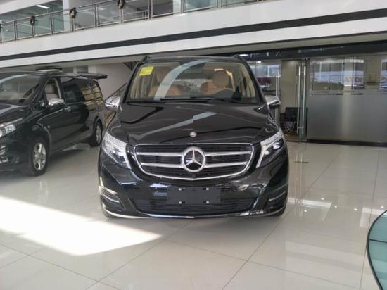 奔驰v260改装商务车扮演重要角色