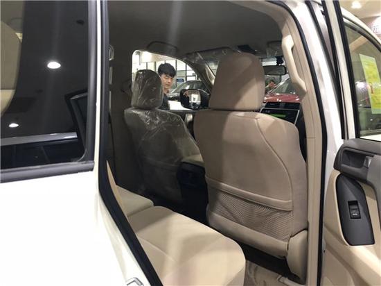 18款霸道2700热销大促致电到店超值优惠