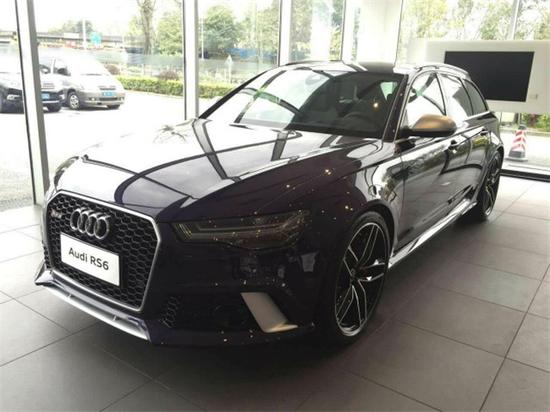 奥迪RS6 暴力美强劲动力元旦特惠促销中