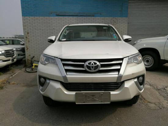 2018款丰田穿越者2700现车多台报价行情