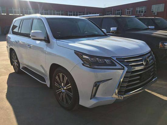 18款丰田雷克萨斯LX570贷款购车超低报价