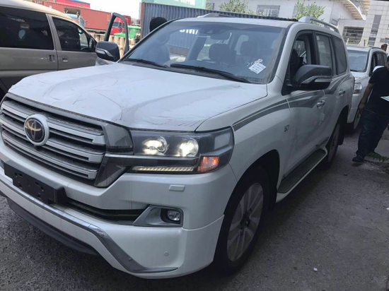 2017款丰田酷路泽5700价格透明吸引眼球