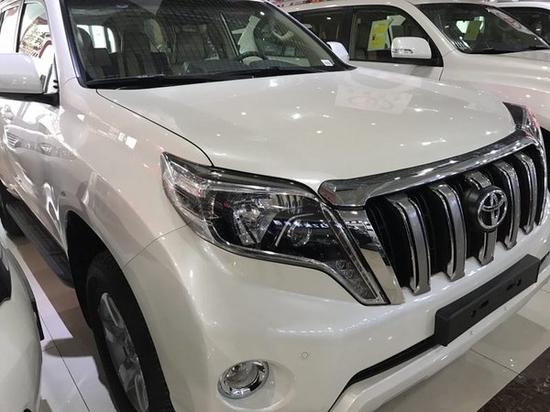 17款丰田普拉多2700后挂备胎7座现车特惠