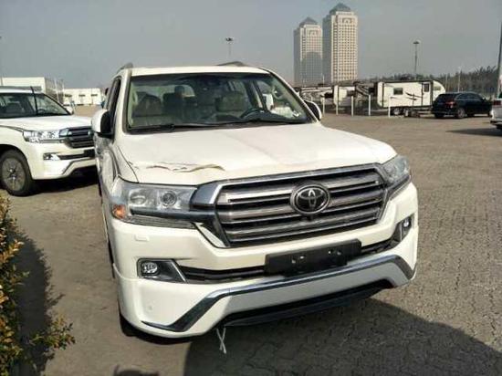 最新酷路泽5700中东版 顶级配置强劲动力