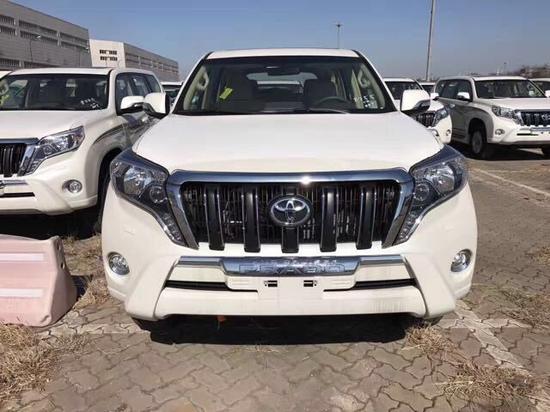 17款丰田霸道2700中东版现车最新优惠