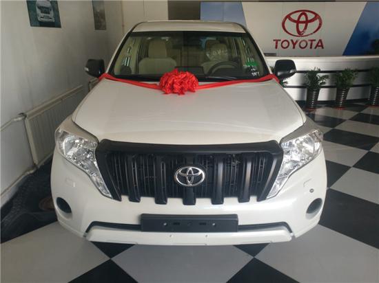 2017款丰田霸道2700中东版降价批发零售