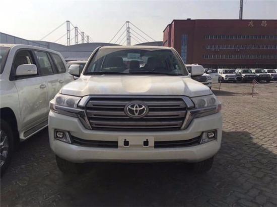 18款丰田酷路泽4000 现车元旦提前优惠