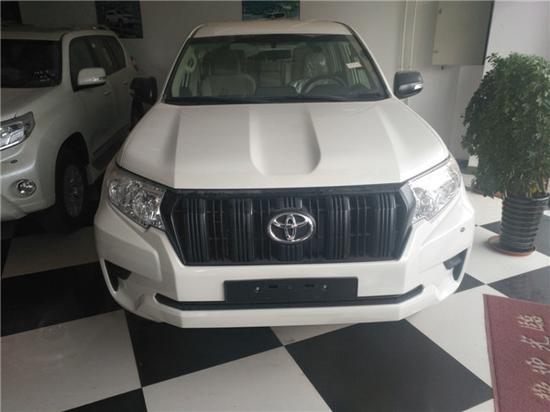18款丰田霸道2700新车到店全新改款