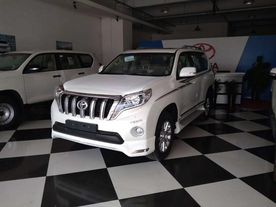 17款丰田霸道2700低价热潮 全国可办理