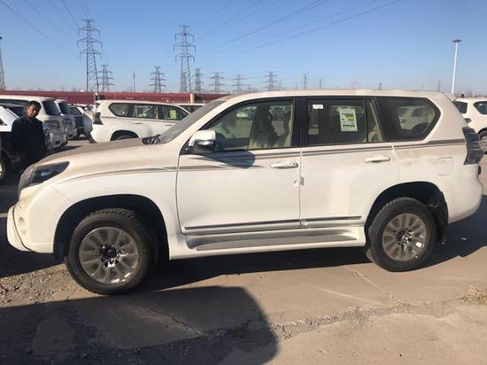 17款丰田霸道2700九气限量 津港最新价格