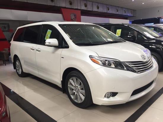 17款丰田塞纳低价促销全国报价38万起售