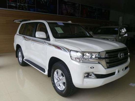 17款丰田酷路泽5700 顶配V8越野提车底价