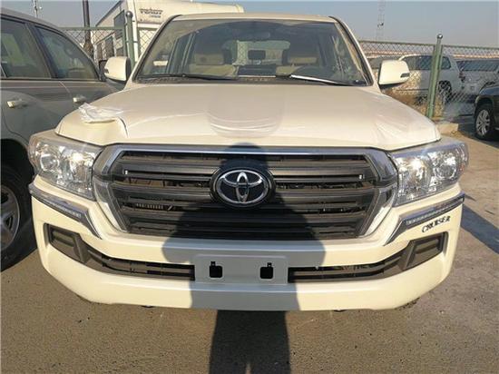 18款丰田酷路泽4000四驱之王五排标准